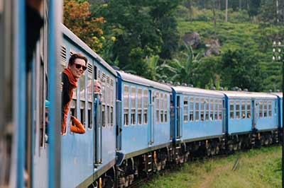 Train Journey Nuwara Eliya | pradeeptours.com